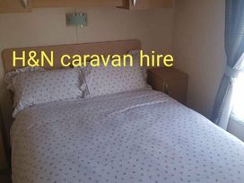 Golden Gate Holiday Centre - Holiday Accommodation 20455 - North Wales - 1187359 - thumbnail photo 4