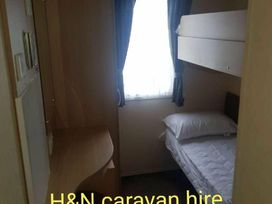 Golden Gate Holiday Centre - Holiday Accommodation 20455 - North Wales - 1187359 - thumbnail photo 6