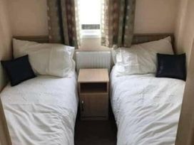 Browns Holiday Park - Holiday Accommodation 20456 - North Wales - 1187360 - thumbnail photo 3