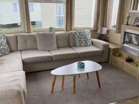Browns Holiday Park - Holiday Accommodation 20456 - North Wales - 1187360 - thumbnail photo 8