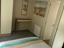 Durdle Door Holiday Park - Holiday Accommodation 20458 - Dorset - 1187362 - thumbnail photo 2