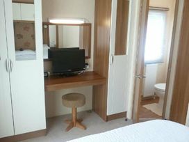 Hoburne Bashley - Holiday Accommodation 20463 - Hampshire - 1187365 - thumbnail photo 4