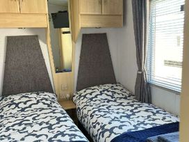 Primrose Valley Holiday Park - Holiday Accommodation 20464 - North Yorkshire (incl. Whitby) - 1187366 - thumbnail photo 7