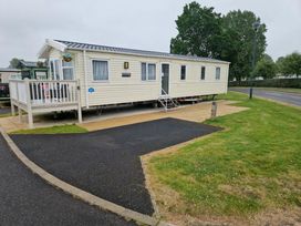 Marton Mere Holiday Village - Holiday Accommodation 20470 - Lake District - 1187369 - thumbnail photo 1