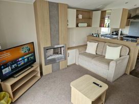 Marton Mere Holiday Village - Holiday Accommodation 20470 - Lake District - 1187369 - thumbnail photo 4