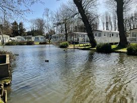 Weeley Bridge Holiday Park - Holiday Accommodation 20473 - Suffolk & Essex - 1187371 - thumbnail photo 6