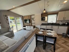 Hafan y Mor Haven - Holiday Accommodation 20481 - North Wales - 1187376 - thumbnail photo 10