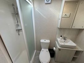 Greenacres Holiday Park - Holiday Accommodation 20482 - North Wales - 1187377 - thumbnail photo 10