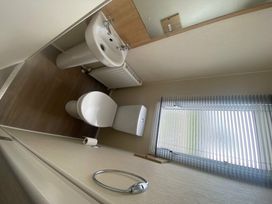 Hafan y Mor Haven - Holiday Accommodation 20501 - North Wales - 1187383 - thumbnail photo 6