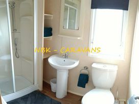 Golden Gate Holiday Centre - Holiday Accommodation 20515 - North Wales - 1187391 - thumbnail photo 4