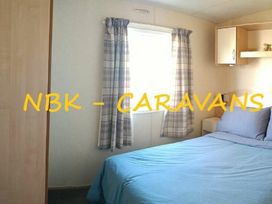 Golden Gate Holiday Centre - Holiday Accommodation 20515 - North Wales - 1187391 - thumbnail photo 6