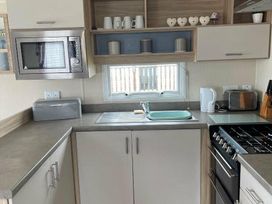 Liskey Hill Caravan Park - Holiday Accommodation 20516 - Cornwall - 1187392 - thumbnail photo 11