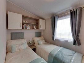 Barmouth Bay Holiday Village - Holiday Accommodation 20523 - Mid Wales - 1187394 - thumbnail photo 3