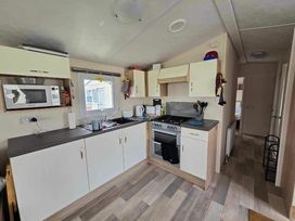 Whitehouse Leisure Park - Holiday Accommodation 20531 - North Wales - 1187399 - thumbnail photo 7