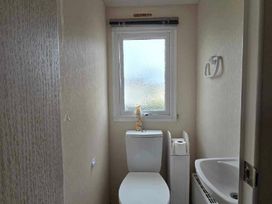 Whitehouse Leisure Park - Holiday Accommodation 20531 - North Wales - 1187399 - thumbnail photo 12