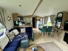 Burnham-on-Sea Holiday Park - Holiday Accommodation 20538 - Devon - 1187402 - thumbnail photo 4