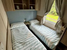Burnham-on-Sea Holiday Park - Holiday Accommodation 20538 - Devon - 1187402 - thumbnail photo 7