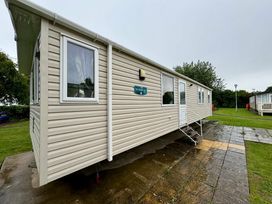 Burnham-on-Sea Holiday Park - Holiday Accommodation 20538 - Devon - 1187402 - thumbnail photo 14