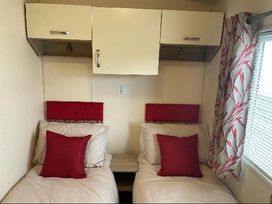 Liskey Hill Caravan Park - Holiday Accommodation 20540 - Cornwall - 1187404 - thumbnail photo 11