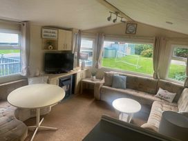 Parc Farm Holiday Park - Holiday Accommodation 20541 - North Wales - 1187405 - thumbnail photo 6