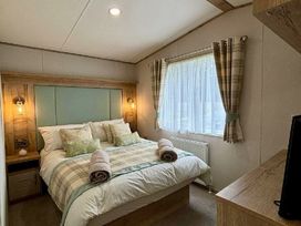 Golden Palm Resort - Holiday Accommodation 20542 - Lincolnshire - 1187406 - thumbnail photo 8