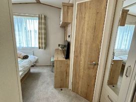 Golden Palm Resort - Holiday Accommodation 20542 - Lincolnshire - 1187406 - thumbnail photo 10