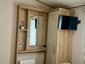Golden Palm Resort - Holiday Accommodation 20542 - Lincolnshire - 1187406 - thumbnail photo 12
