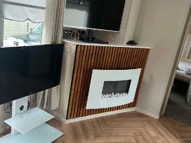 Presthaven Beach Resort - Holiday Accommodation 20547 - North Wales - 1187408 - thumbnail photo 7