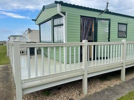 Millfield Site - Holiday Accommodation 20560 - Lincolnshire - 1187414 - thumbnail photo 3