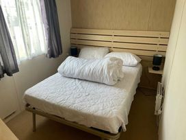 Millfield Site - Holiday Accommodation 20560 - Lincolnshire - 1187414 - thumbnail photo 18