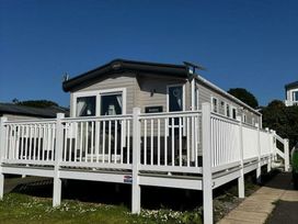 Quay West Holiday Park - Holiday Accommodation 20564 - Mid Wales - 1187415 - thumbnail photo 1