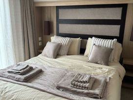 Quay West Holiday Park - Holiday Accommodation 20564 - Mid Wales - 1187415 - thumbnail photo 4
