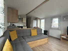 Trecco Bay - Holiday Accommodation 20566 - Somerset & Wiltshire - 1187416 - thumbnail photo 7