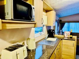 Sundrum Castle Holiday Park - Holiday Accommodation 20584 - Scottish Highlands - 1187419 - thumbnail photo 7