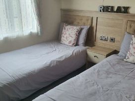 Primrose Valley Holiday Park - Holiday Accommodation 20599 - North Yorkshire (incl. Whitby) - 1187423 - thumbnail photo 7