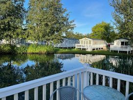 Haggerston Castle - Holiday Accommodation 206 - Scottish Lowlands - 1187424 - thumbnail photo 2