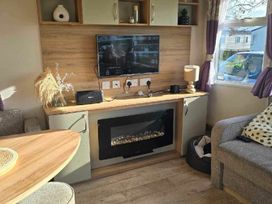 Unity Holiday Resort - Holiday Accommodation 20601 - Somerset & Wiltshire - 1187425 - thumbnail photo 4