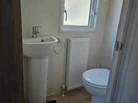 Unity Holiday Resort - Holiday Accommodation 20601 - Somerset & Wiltshire - 1187425 - thumbnail photo 11