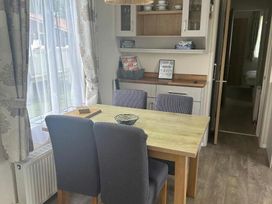 Tattershall Lakes Country Park - Holiday Accommodation 20609 - Lincolnshire - 1187428 - thumbnail photo 6