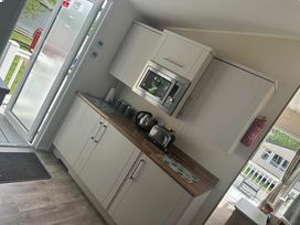 Tattershall Lakes Country Park - Holiday Accommodation 20609 - Lincolnshire - 1187428 - thumbnail photo 8