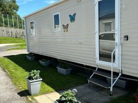 Marine Holiday Park - Holiday Accommodation 20613 - North Wales - 1187431 - thumbnail photo 2