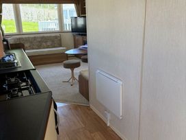 Marine Holiday Park - Holiday Accommodation 20613 - North Wales - 1187431 - thumbnail photo 5