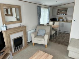 Greenacres Holiday Park - Holiday Accommodation 20616 - North Wales - 1187434 - thumbnail photo 5