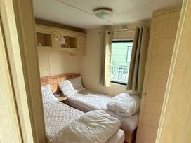 Herons Mead Caravan Park - Holiday Accommodation 20630 - Lincolnshire - 1187440 - thumbnail photo 8