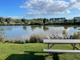 Herons Mead Caravan Park - Holiday Accommodation 20630 - Lincolnshire - 1187440 - thumbnail photo 15