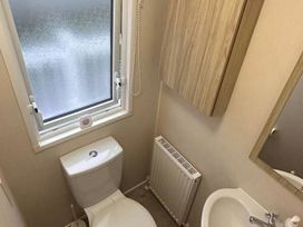 Barmouth Bay Holiday Village - Holiday Accommodation 20637 - Mid Wales - 1187443 - thumbnail photo 12