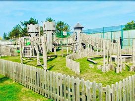 Barmouth Bay Holiday Village - Holiday Accommodation 20637 - Mid Wales - 1187443 - thumbnail photo 14