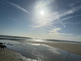 Barmouth Bay Holiday Village - Holiday Accommodation 20645 - Mid Wales - 1187445 - thumbnail photo 13
