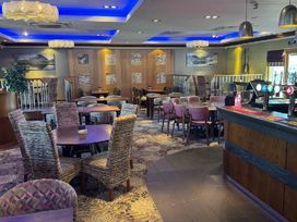 Barmouth Bay Holiday Village - Holiday Accommodation 20645 - Mid Wales - 1187445 - thumbnail photo 14