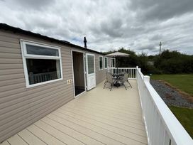 Lizard Point Holiday Park - Holiday Accommodation 20646 - Cornwall - 1187446 - thumbnail photo 2